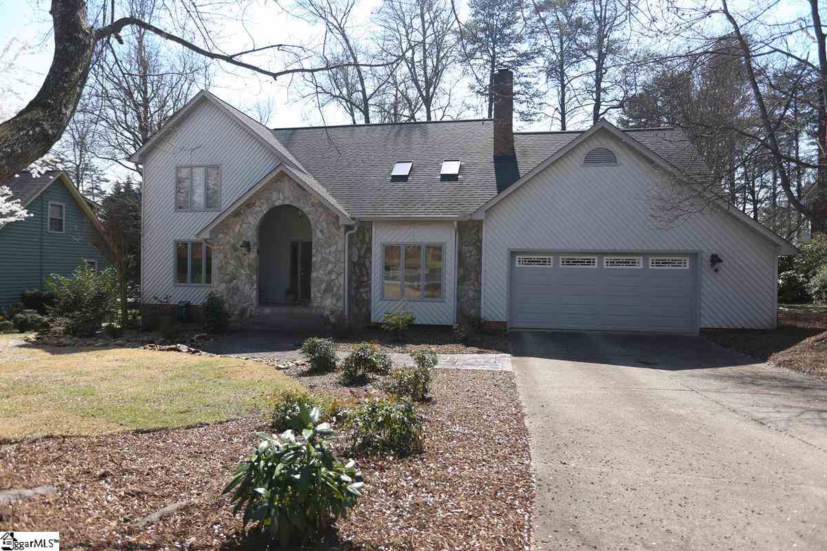 5 Bernwood Drive