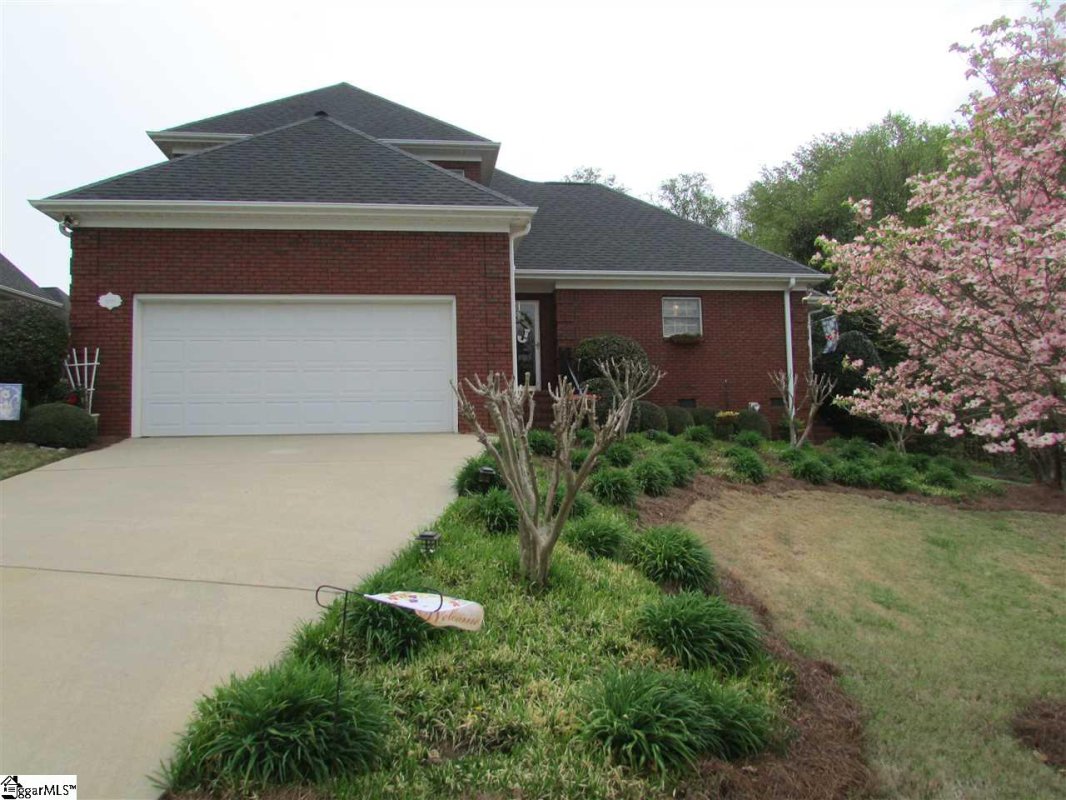 109 Commons Drive