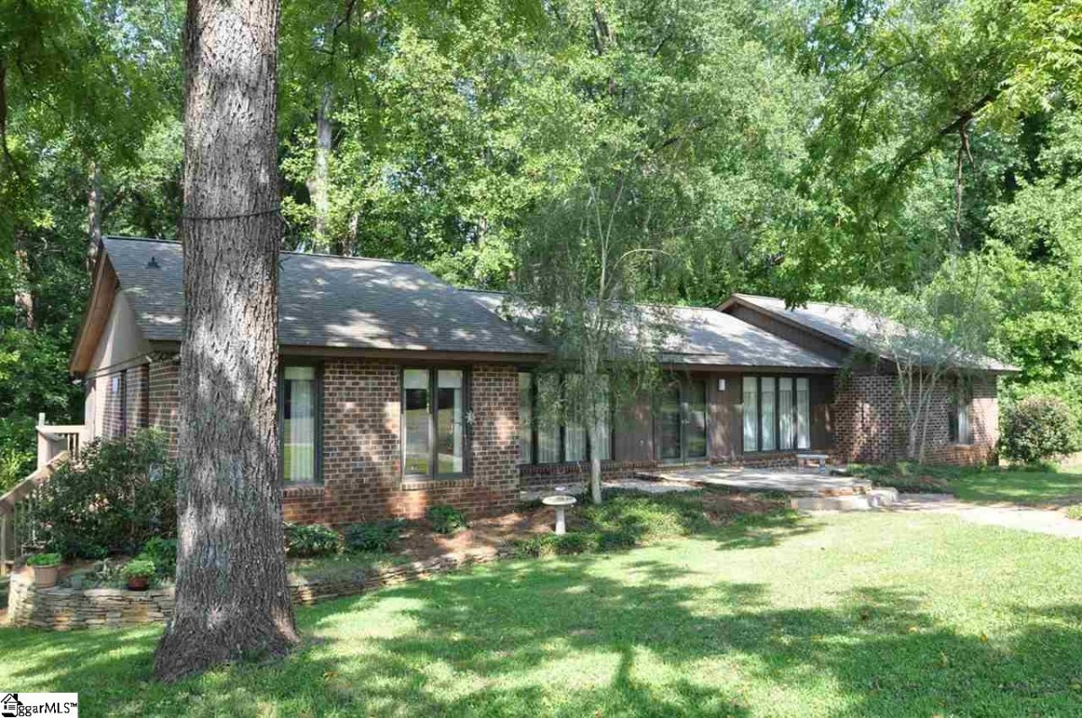 94 Hathaway Circle