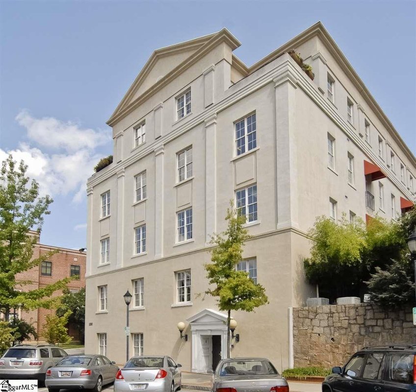100 W Court Street #1F