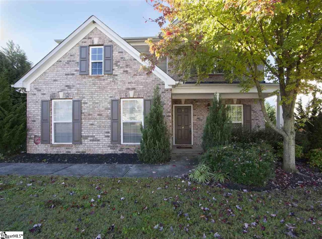 4 Majestic Oak Court