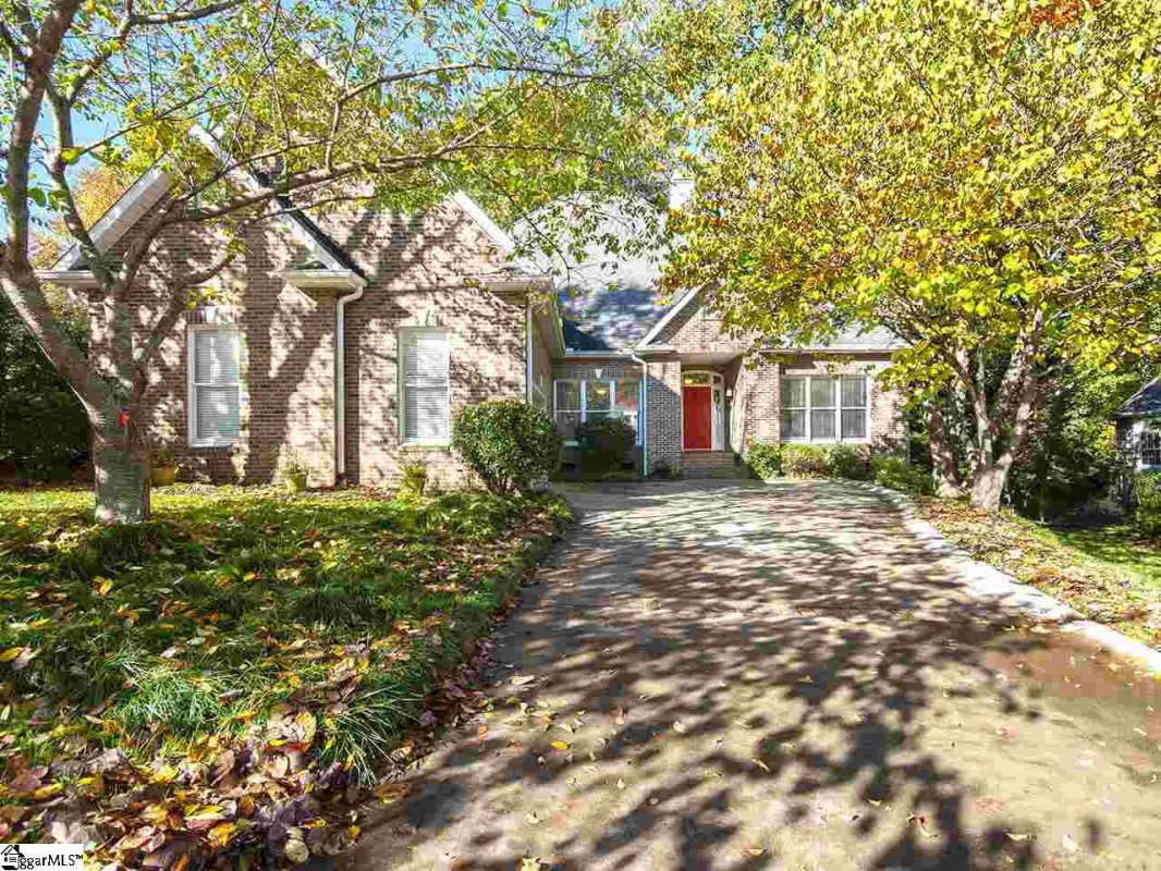 210 Ashworth Lane