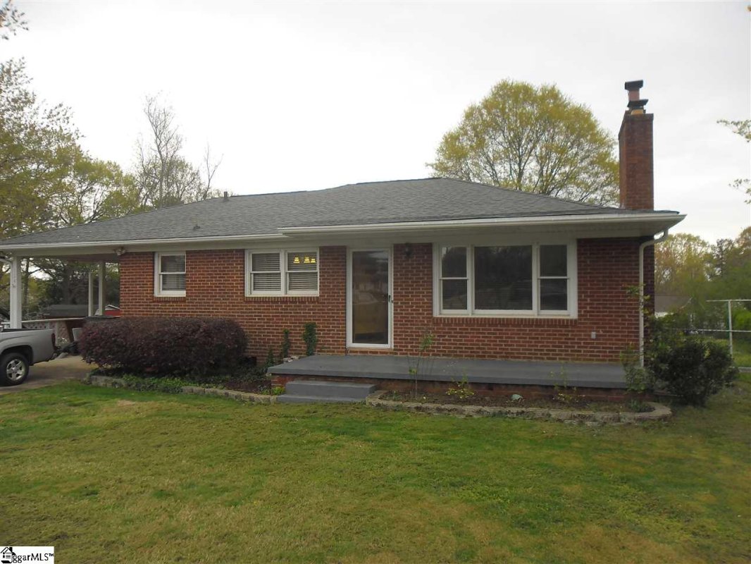 124 Courtney Circle