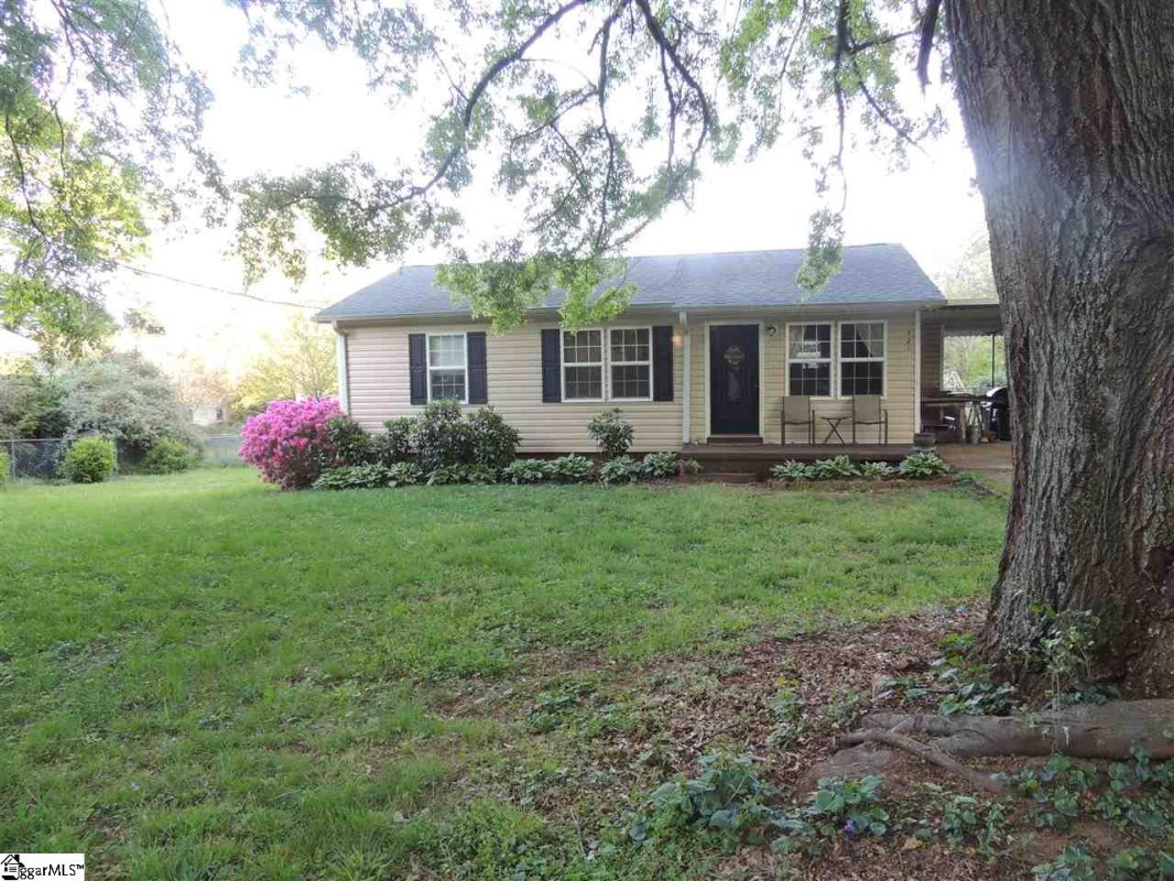 121 Sulphur Springs Drive