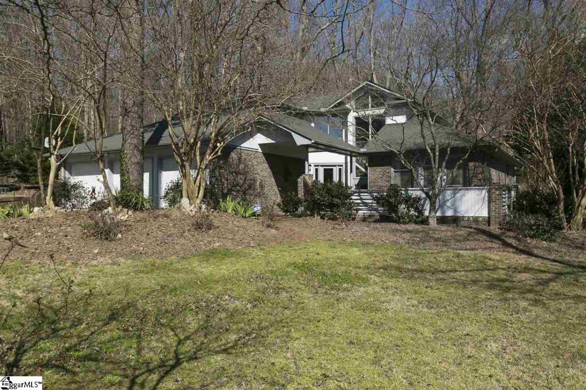 6 Dorsett Court