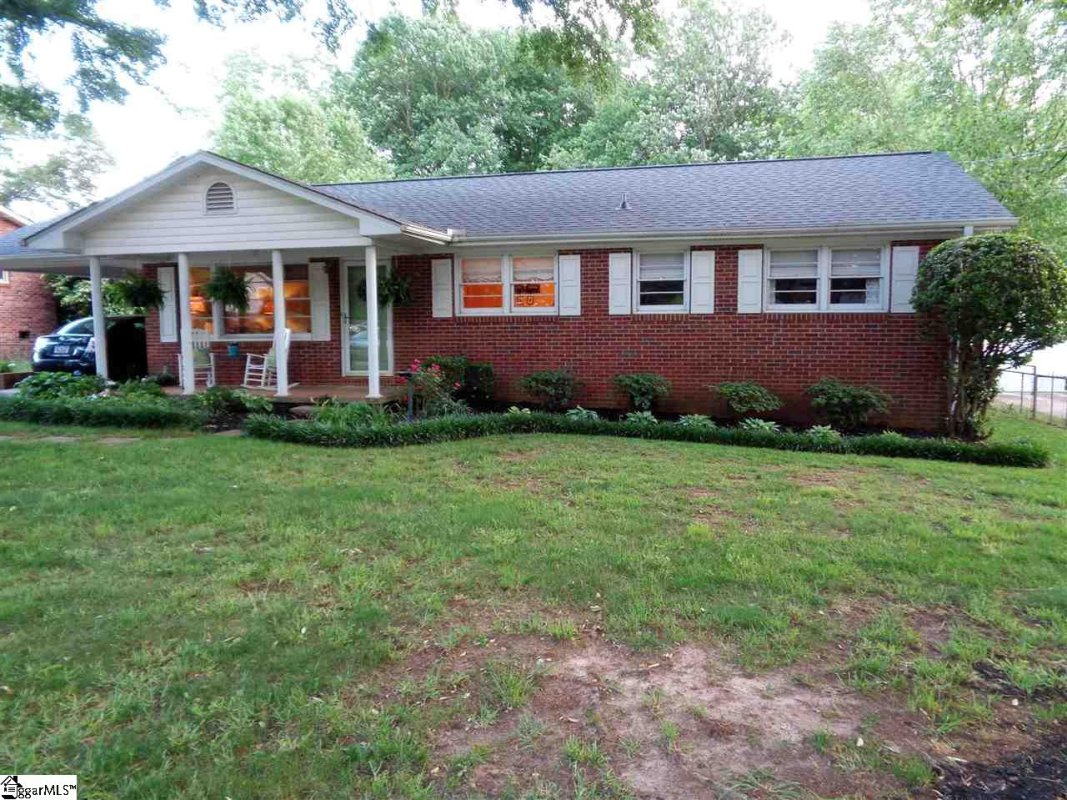 9 Arlene Drive