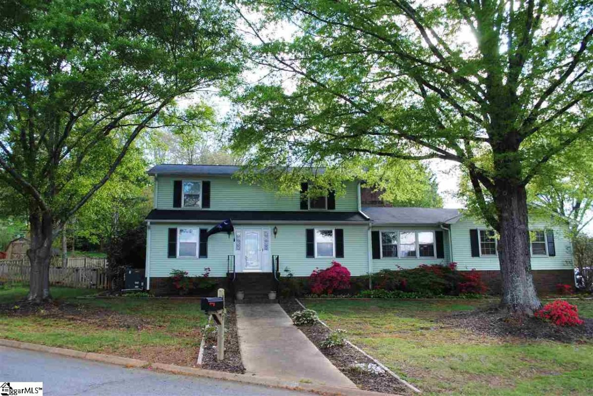 4627 Coach Hill Drive