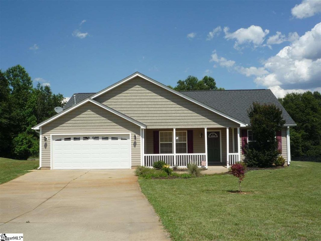 9 Long Pond Court