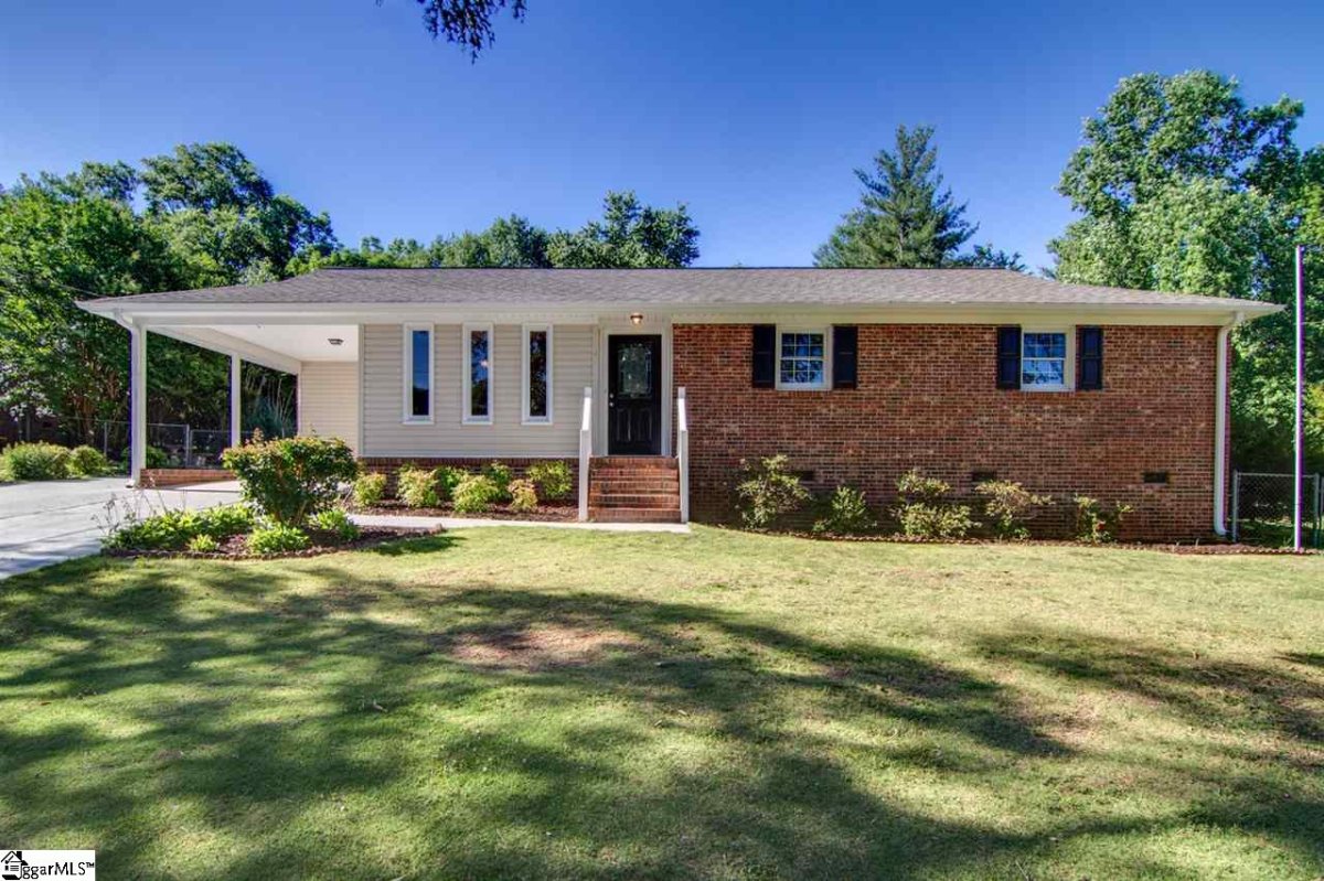 109 Riverview Drive
