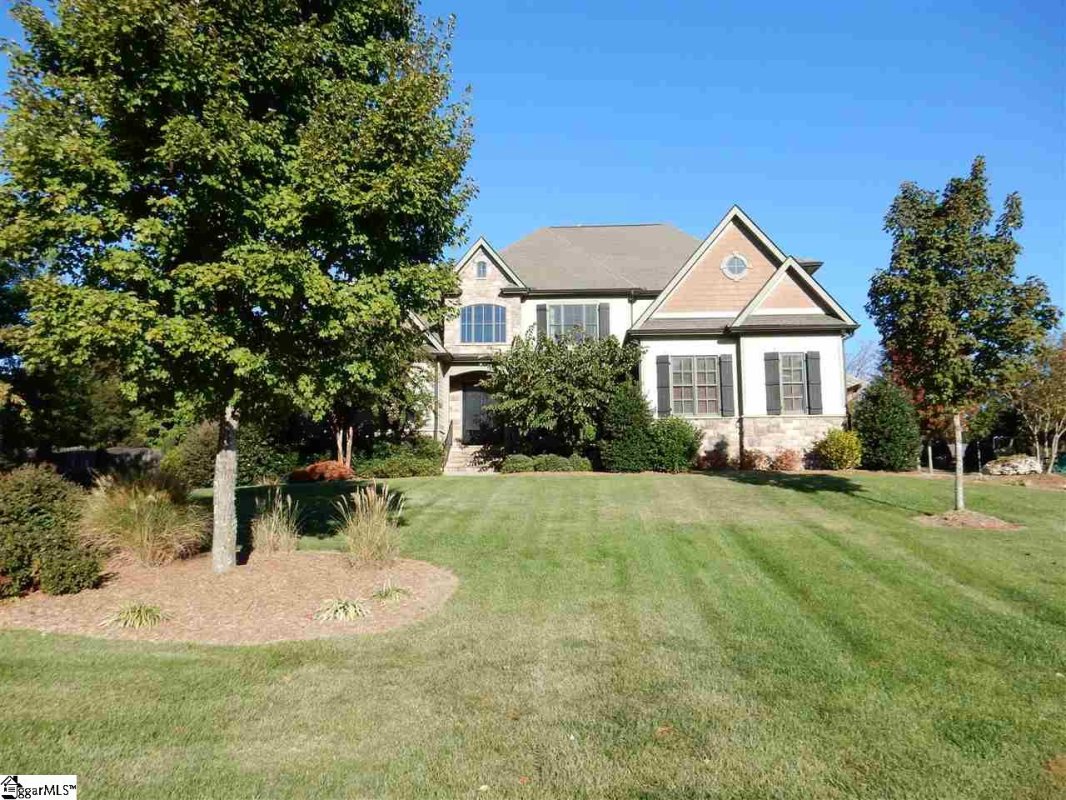 23 Fox Hunt Lane