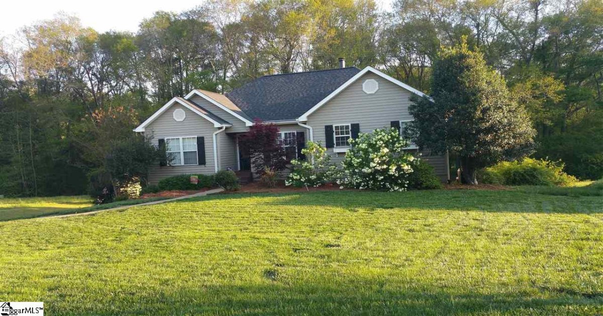 110 Riverfront Lane
