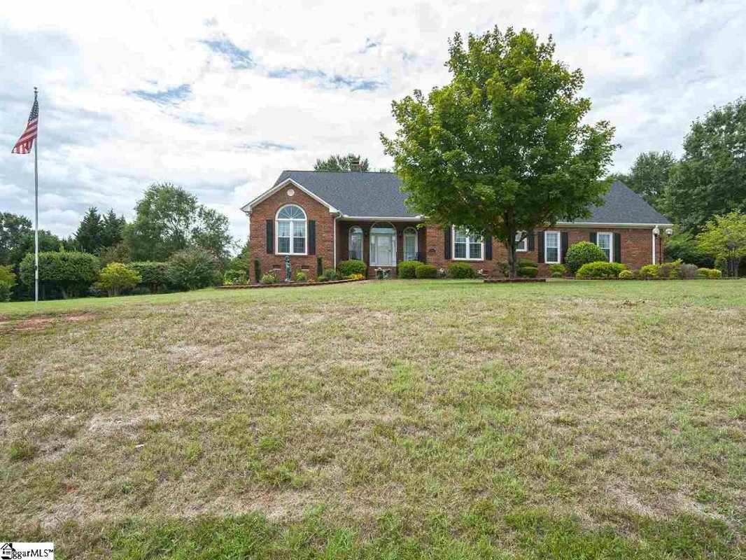 504 Hopewell Ridge