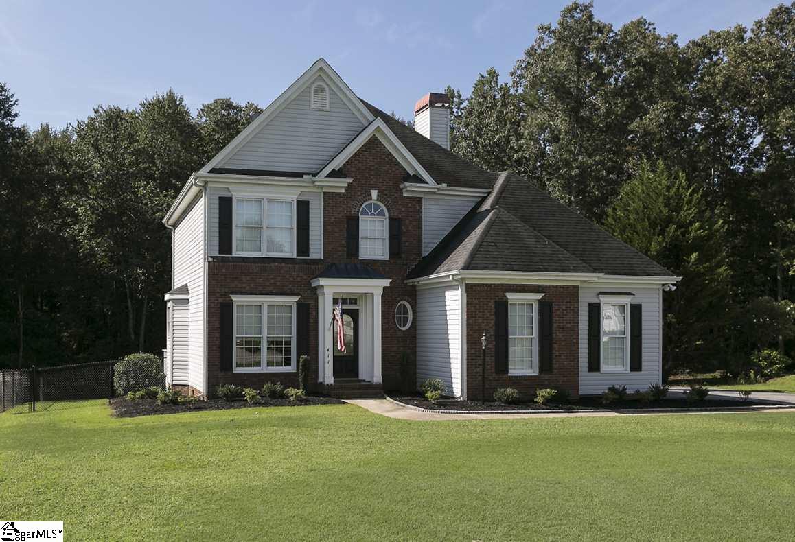 411 Dewsbury Lane