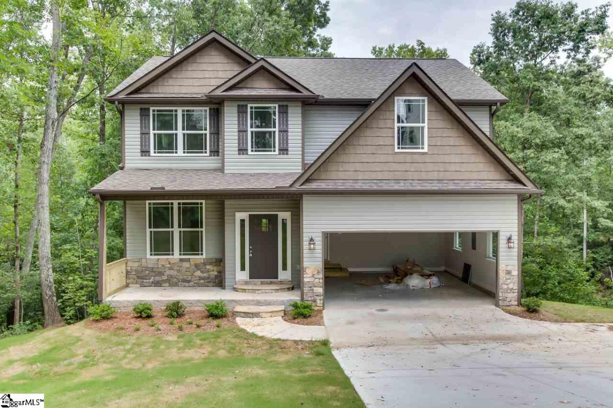 124 Cascade Drive