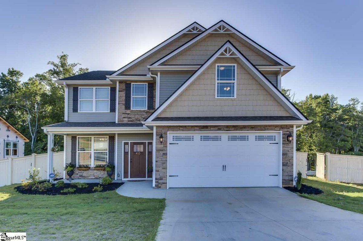 40 Macle Court