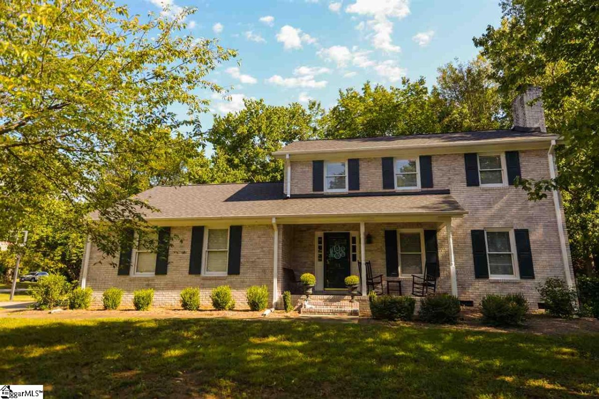 101 Devenhollow Drive
