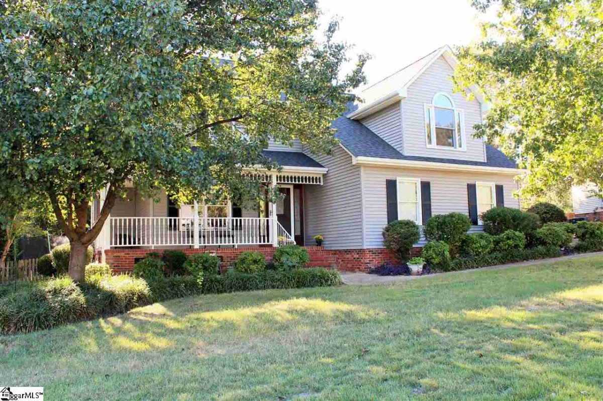 205 Roberts Farm Road