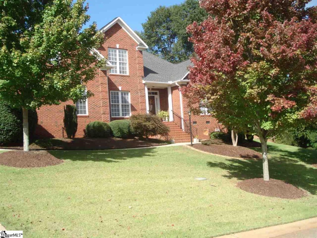 211 Cedar Bluff Drive