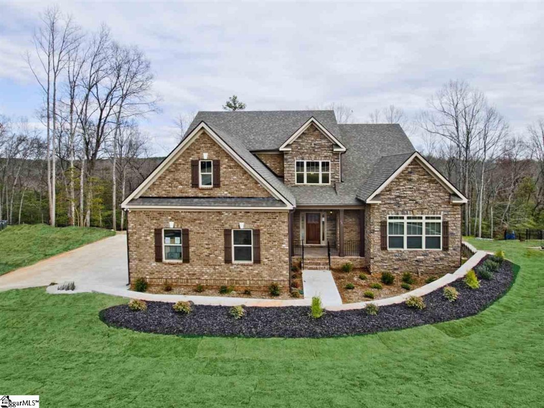 334 Tuxedo Lane