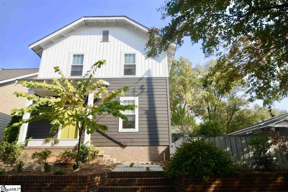 210 Pinckney Street