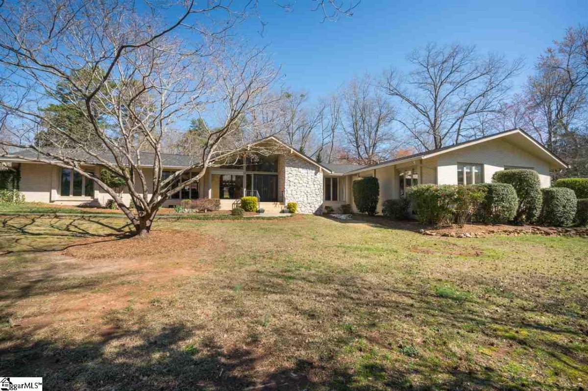 10 Green Hill Drive