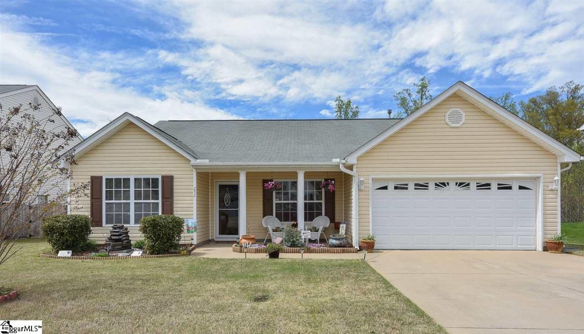 252 Rivers Edge Drive