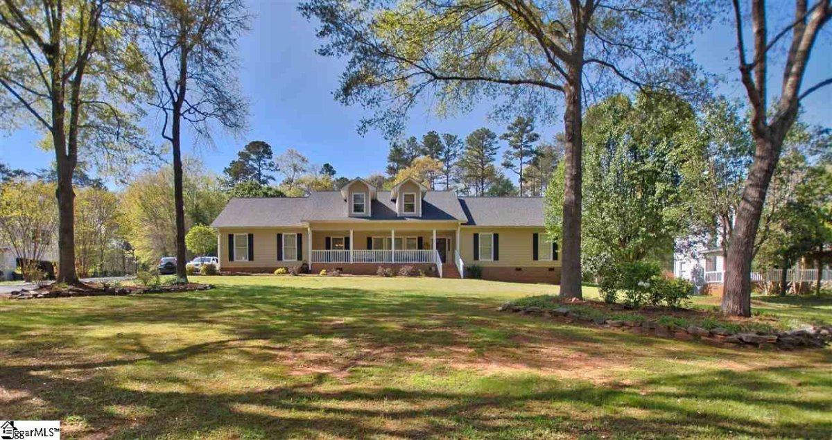 320 Tracy Lane