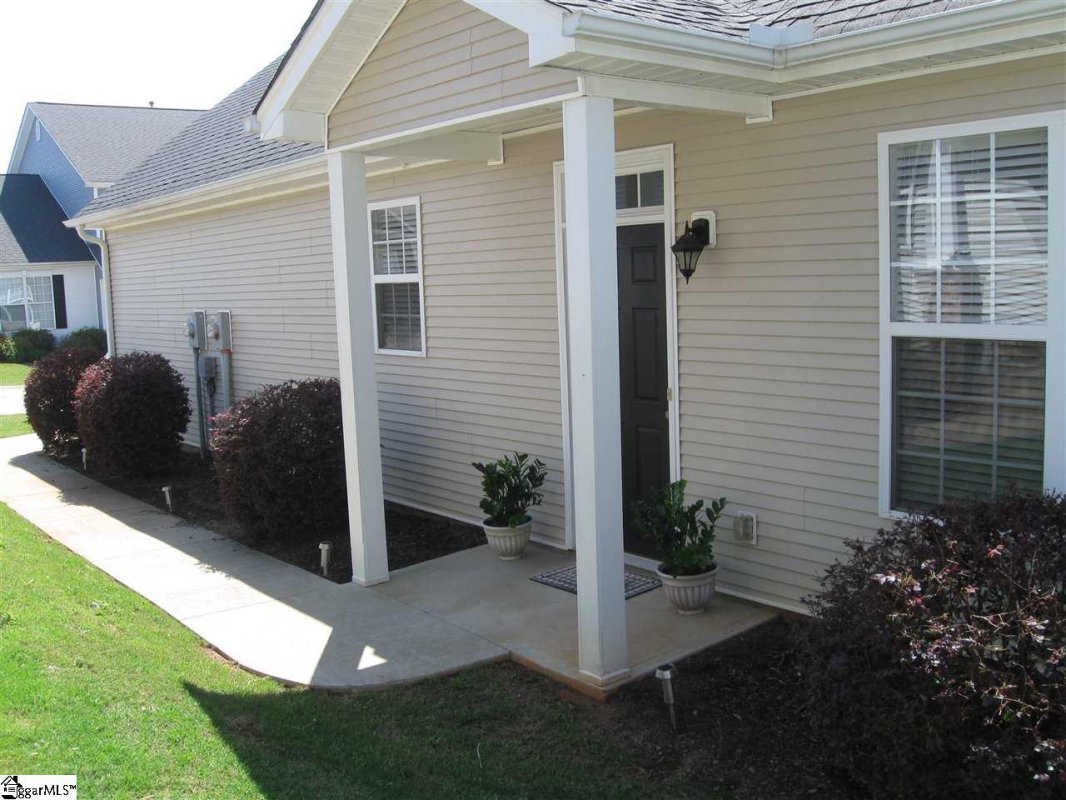 59 Roselite Circle