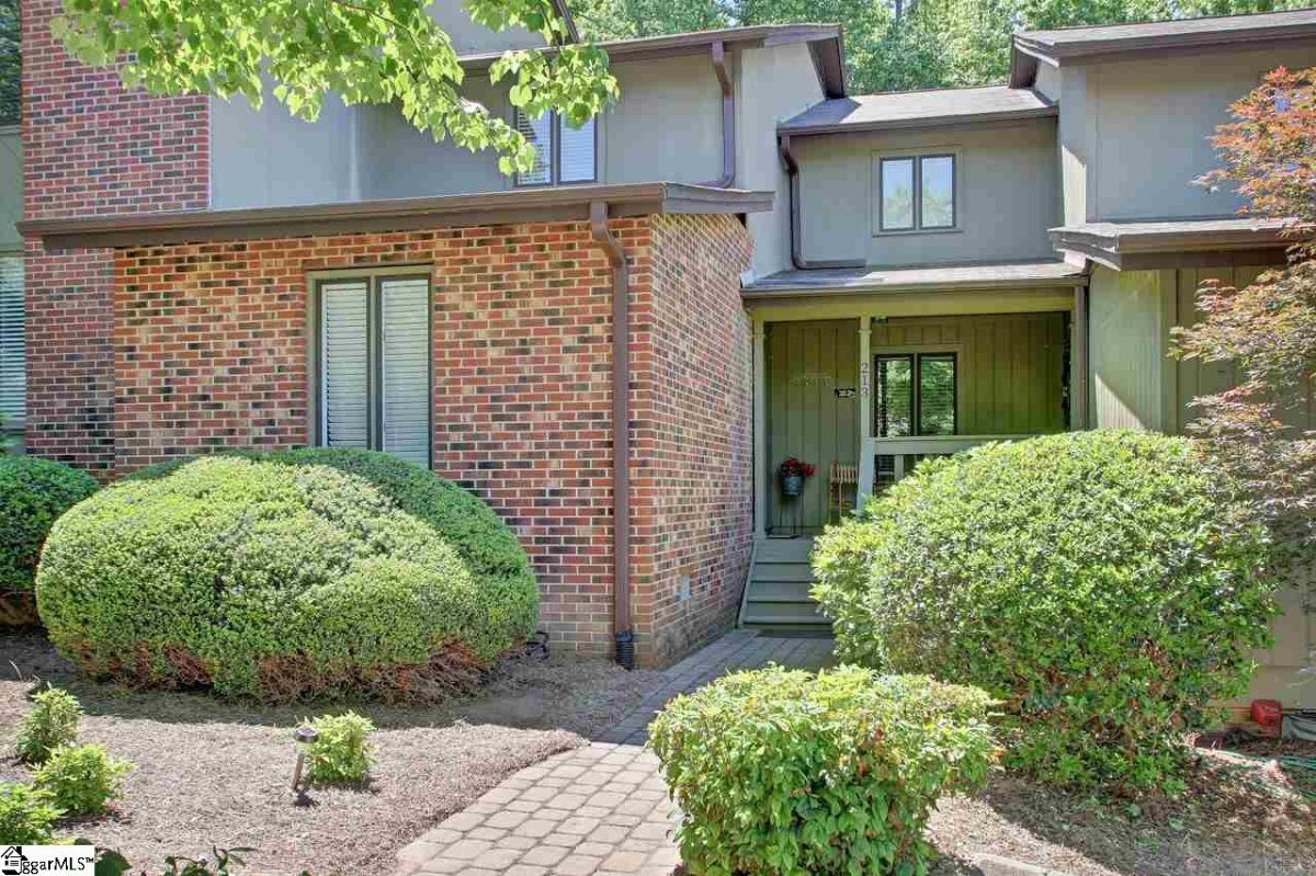 213 Ingleside Way