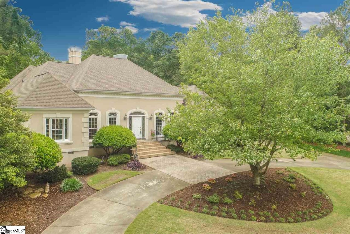 30 Vaughn'S Mill Court