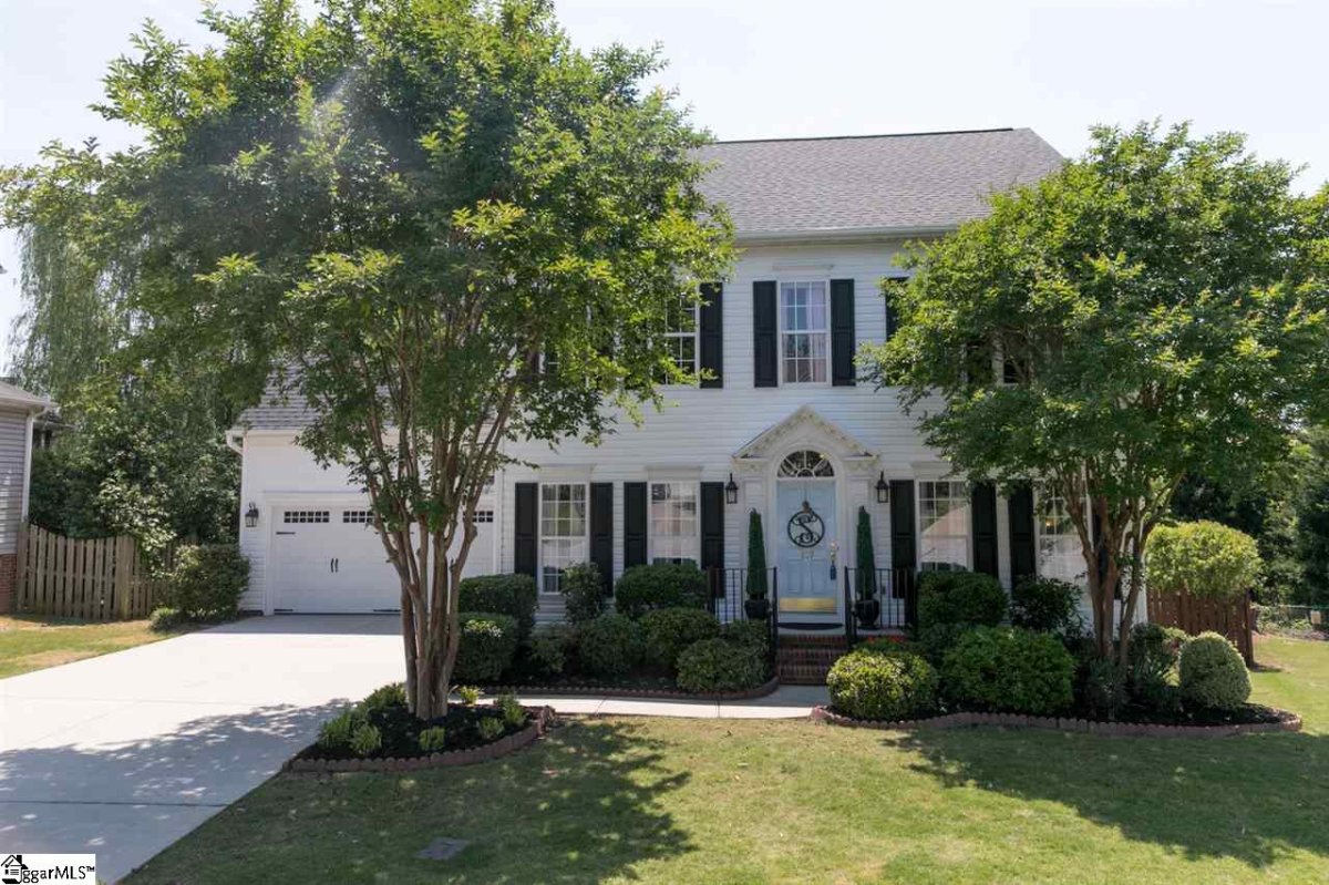 117 Moorcroft Way