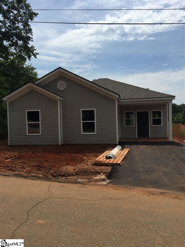 203 Crescent Circle