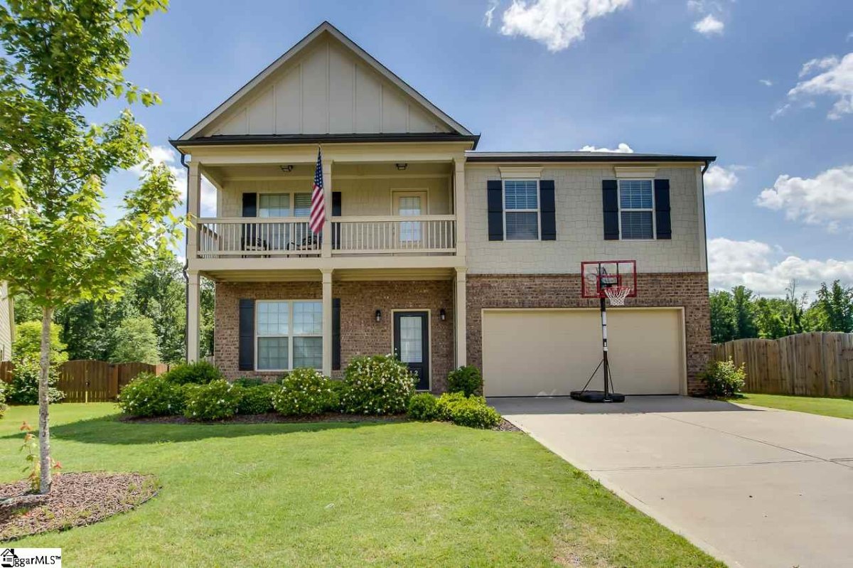 112 Ramapo Court