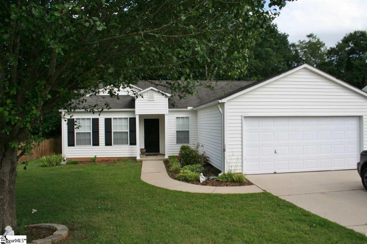 105 Barnyard Way