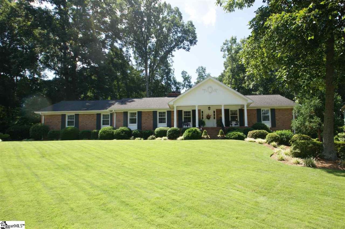 8 Harbor Oaks Drive