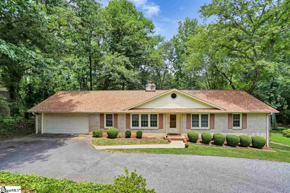 8 Hillbrook Road