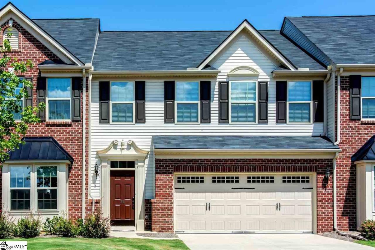 23 Irvington Drive
