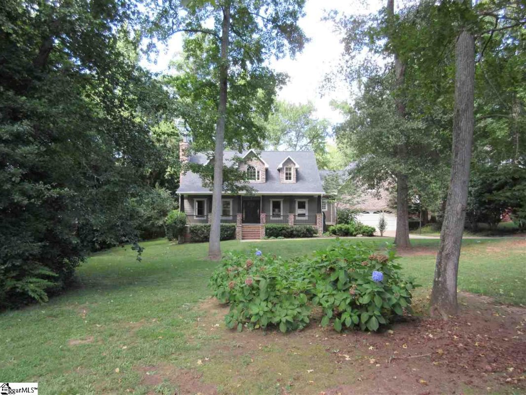 101 Aspen Court