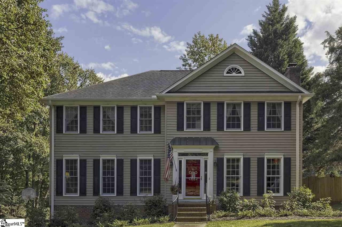 115 Linkside Drive