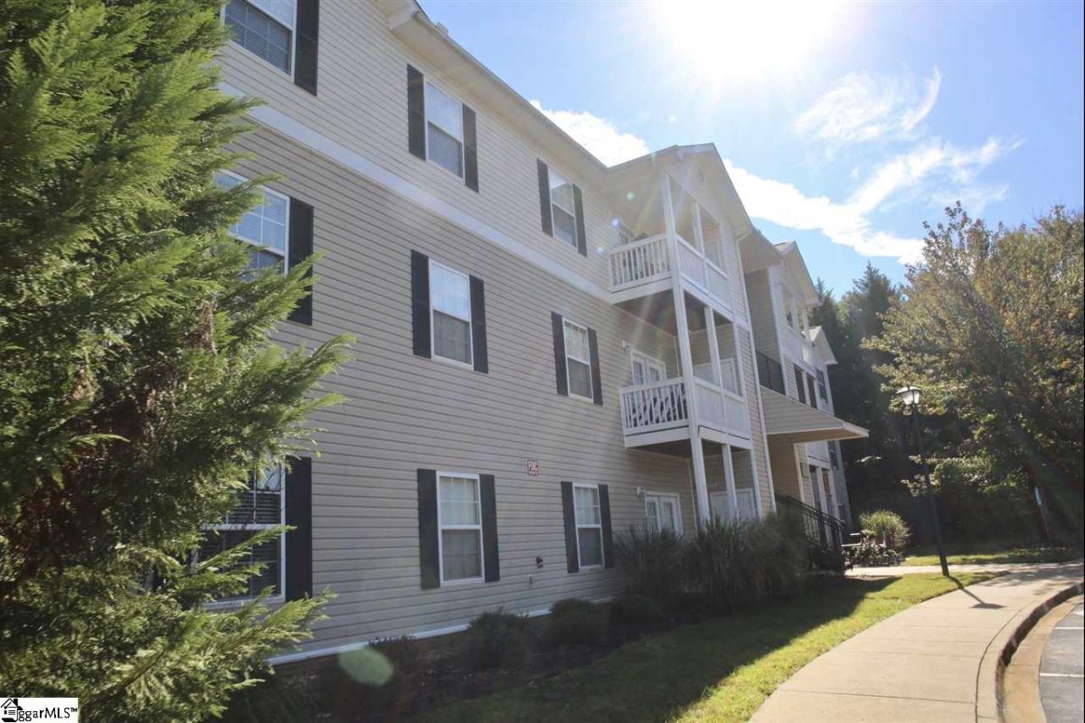 233 Mckenna Circle