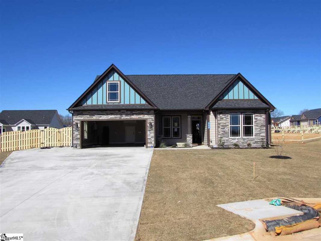 222 Creekside Farms Way