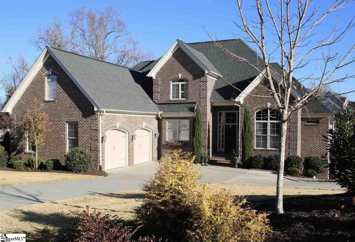 14 Bobby Jones Court