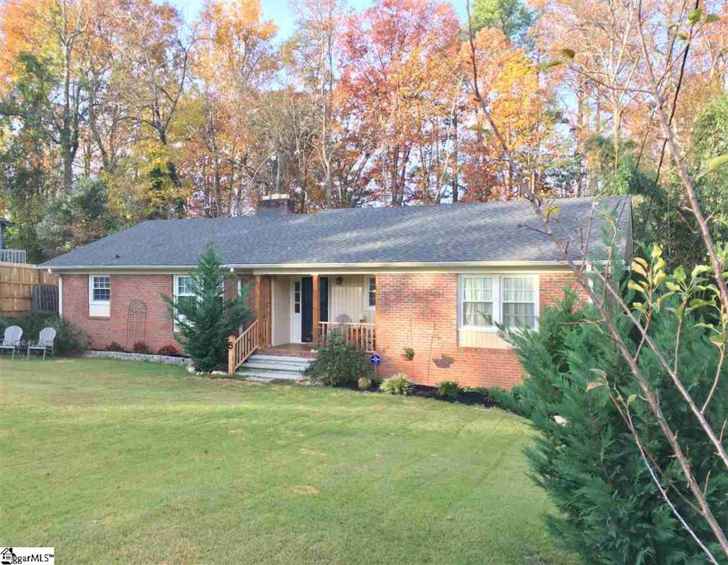 5 Selwyn Drive