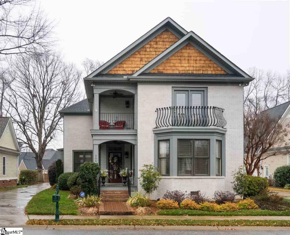 306 Newfort Place