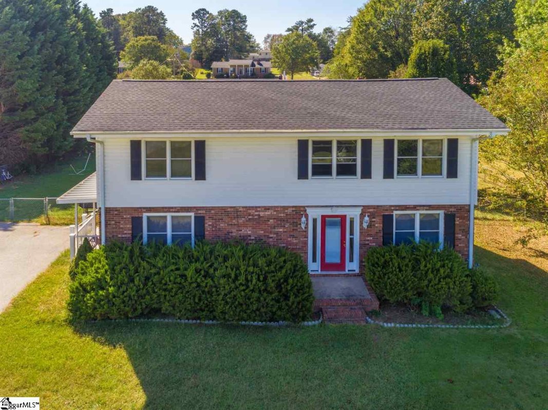 104 Rockmont Road