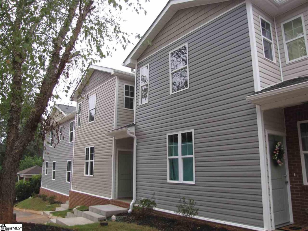 3 Huntress Drive