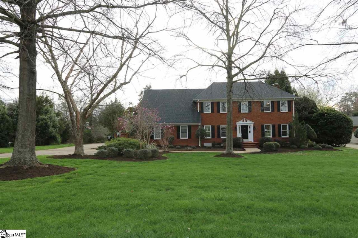 109 Woodbridge Way