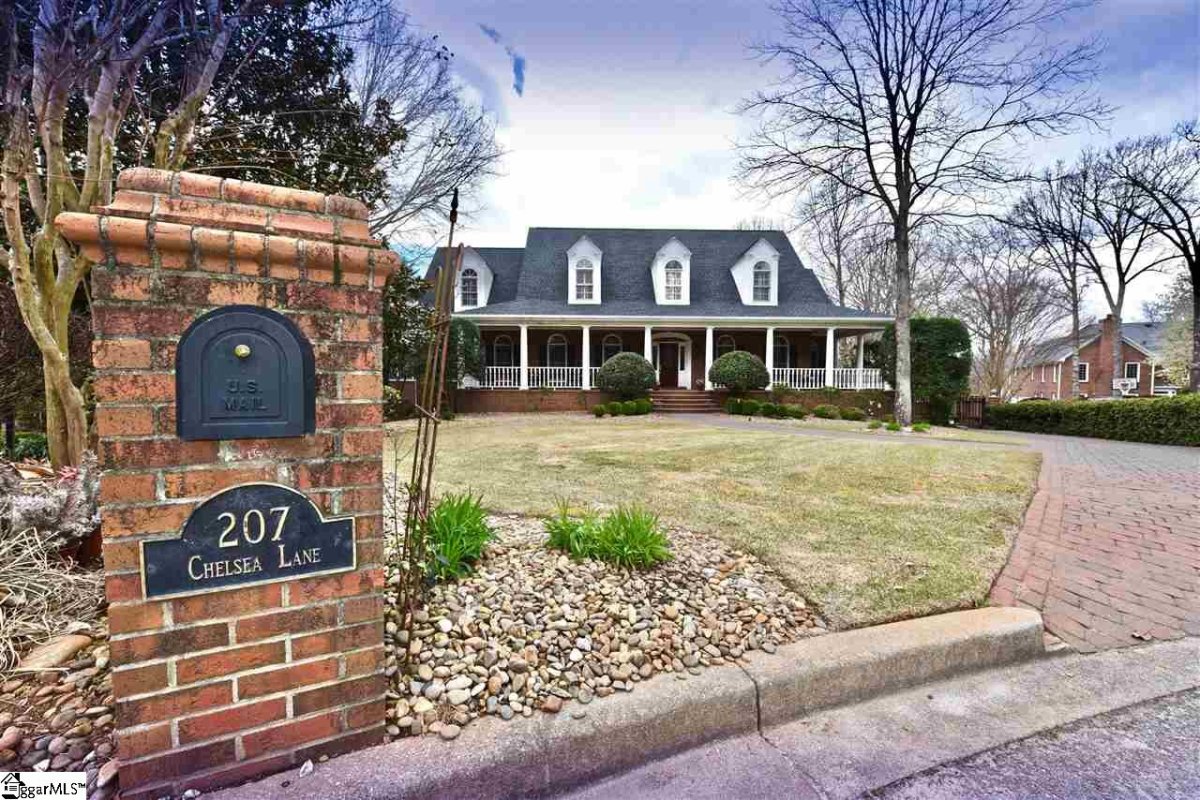 207 Chelsea Lane