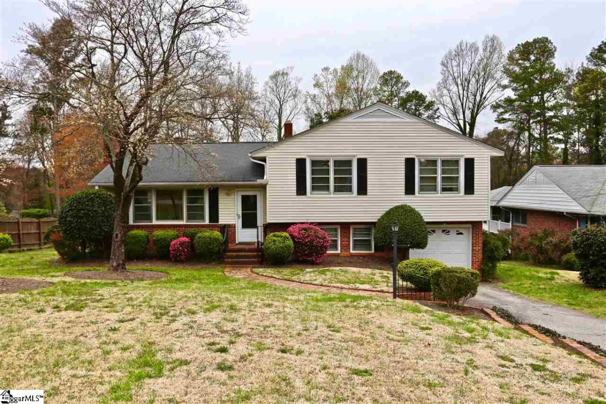 17 Timberlake Drive