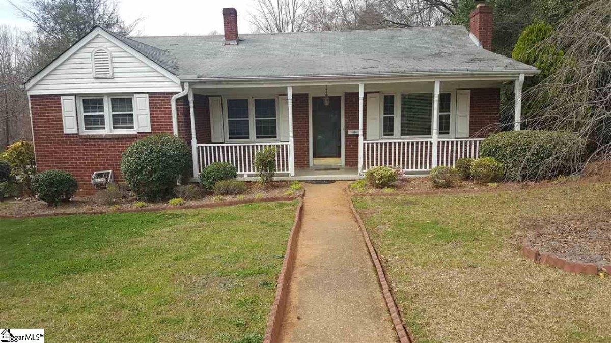 7 Ashford Avenue